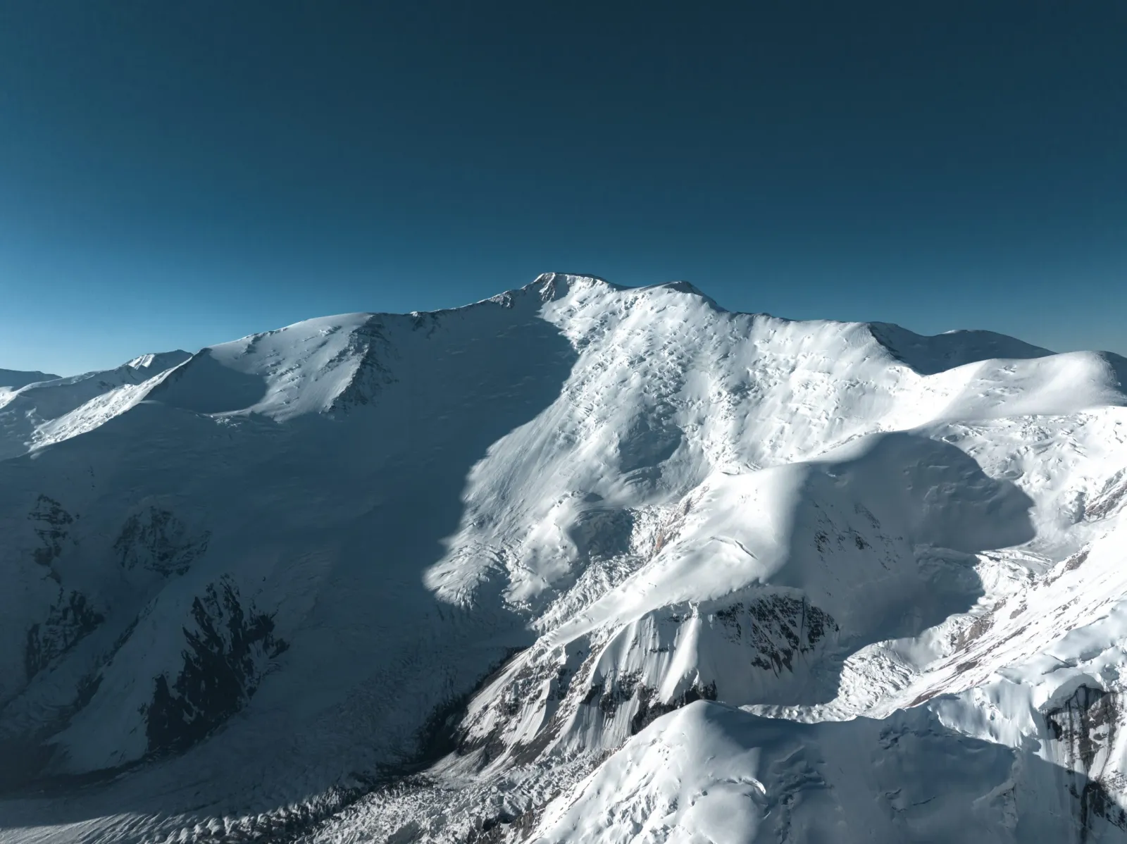 Lenin Peak
